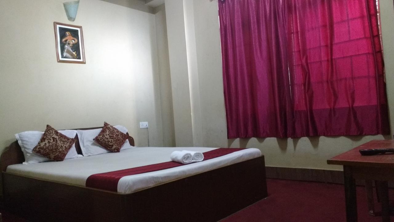 גנגטוק Hotel Pradhan Residency מראה חיצוני תמונה
